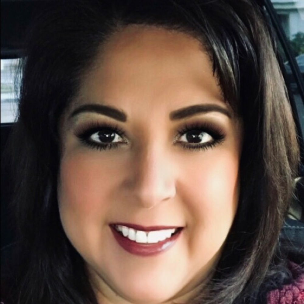 Meet your Posher, Sandra